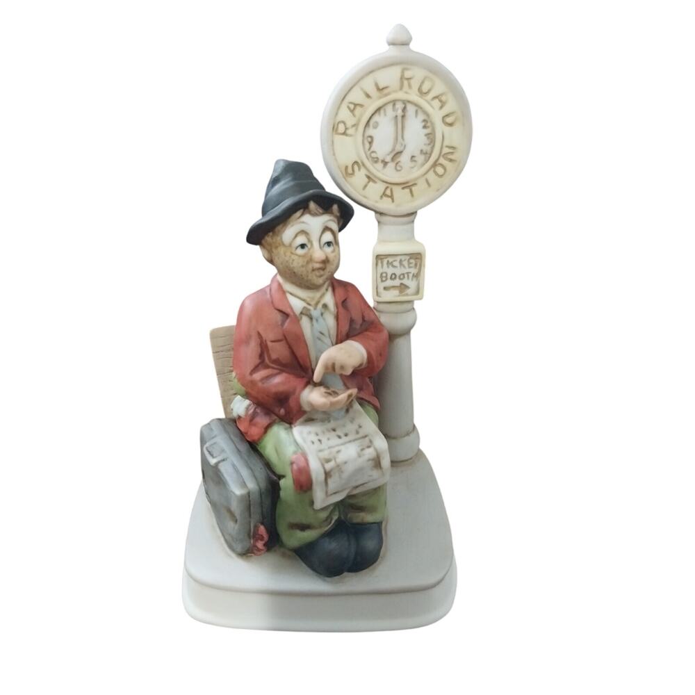Railroad Station Willie Figurine Melody In Motion Exclusive Ed 2002 Member 07311